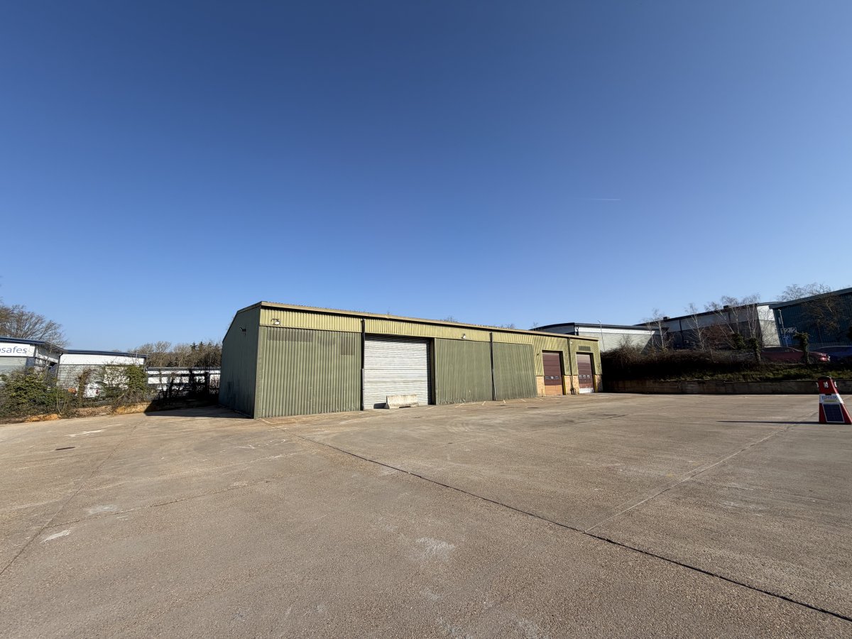 Industrial Unit in Tunbridge Wells - photo 4