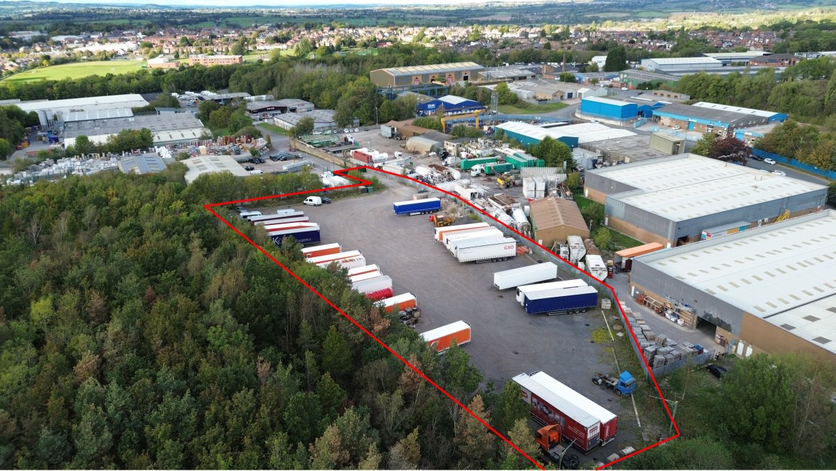 Industrial Unit in Somercotes - photo 4