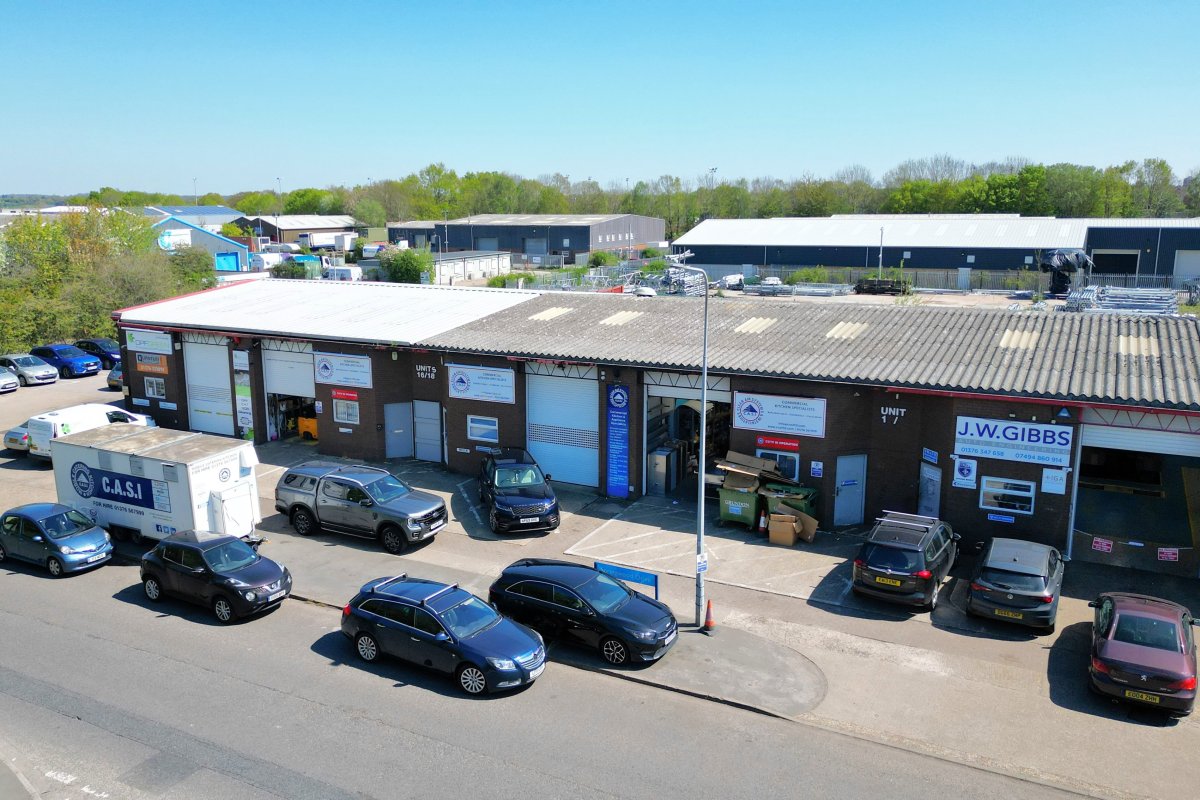 Industrial in Springwood Industrial Estate