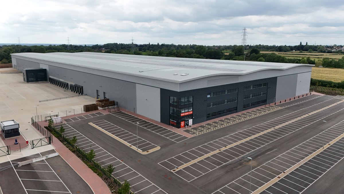 Industrial in Hinckley