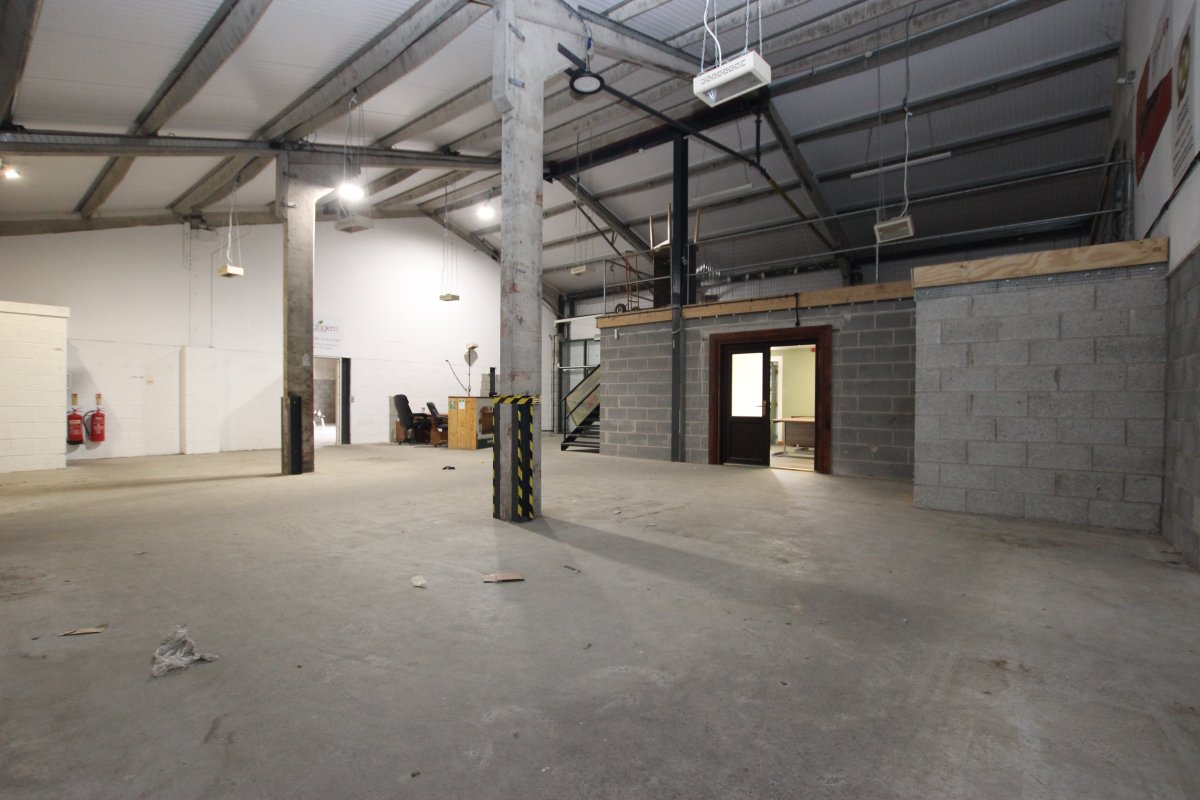 Industrial Unit in Saxilby - photo 4