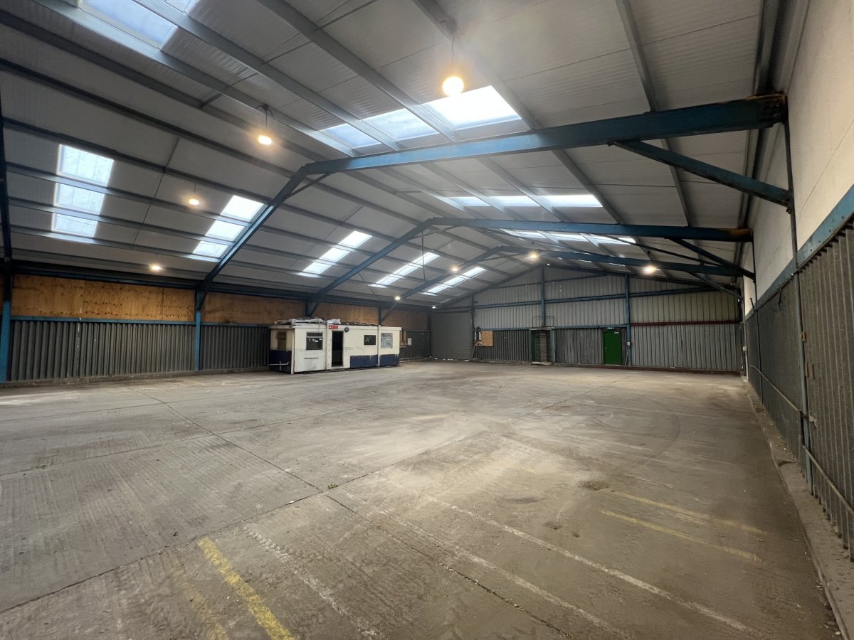 Industrial Unit in Croxton - photo 4