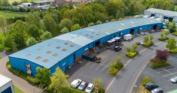Industrial Unit To Let, Pershore, Worcestershire