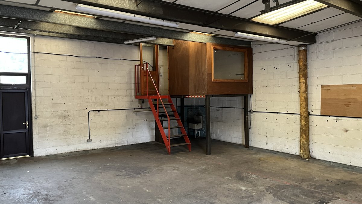 Industrial Unit in Heanor - photo 2