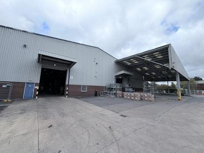 Industrial Unit in Coventry - photo 3