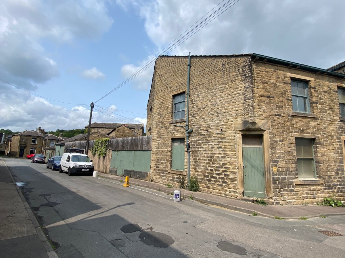 Industrial Unit in Halifax - photo 4