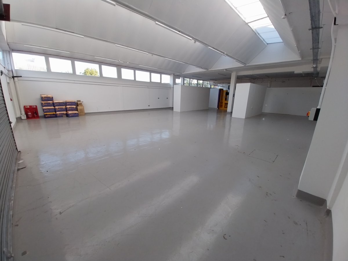 Industrial Unit in Mitcham - photo 3