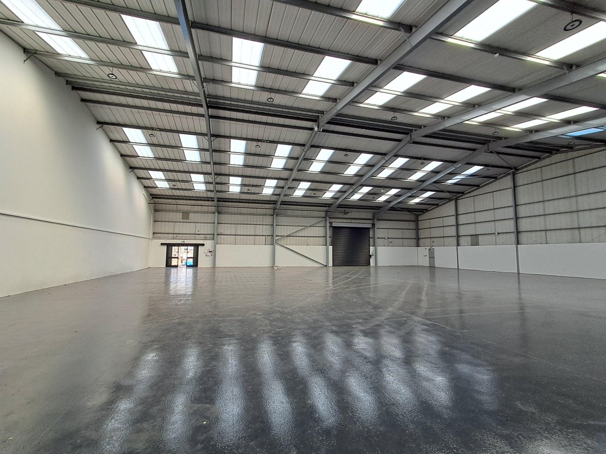 Industrial Unit in Epsom - photo 3