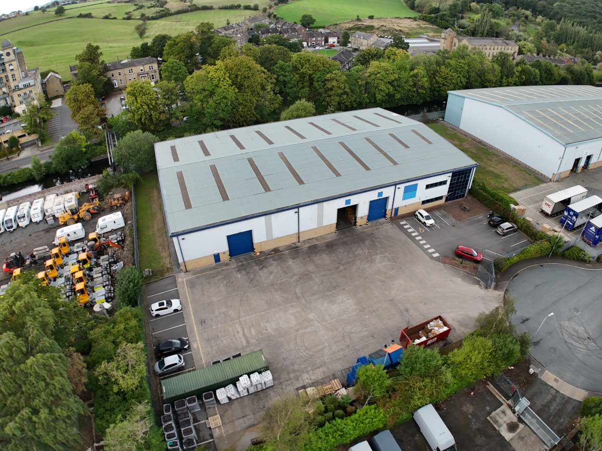Industrial Unit To Let, Elland, West Yorkshire