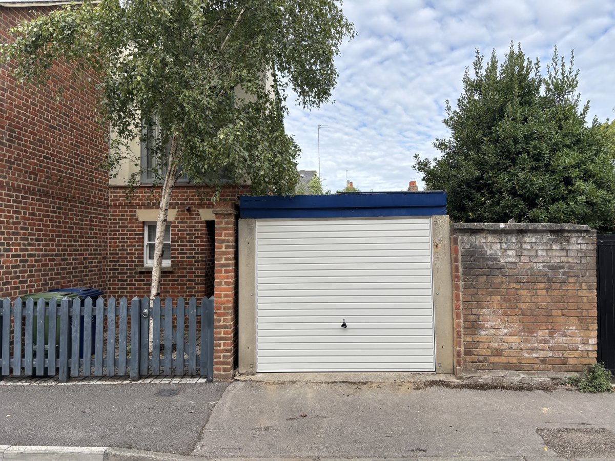 Industrial Unit To Let, Oxford, Oxfordshire