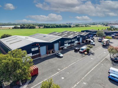 Industrial Unit in Falkirk - photo 4