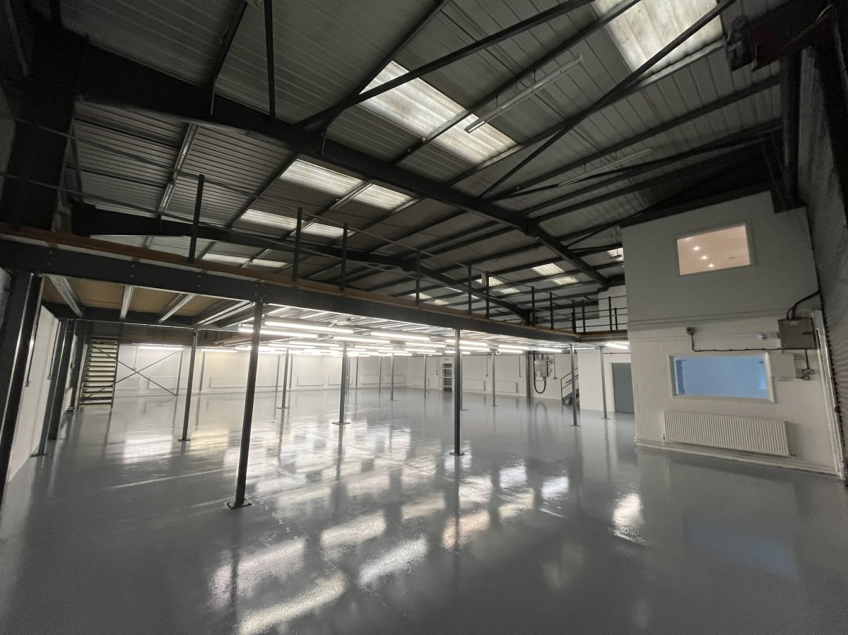 Industrial Unit in Hinckley - photo 4