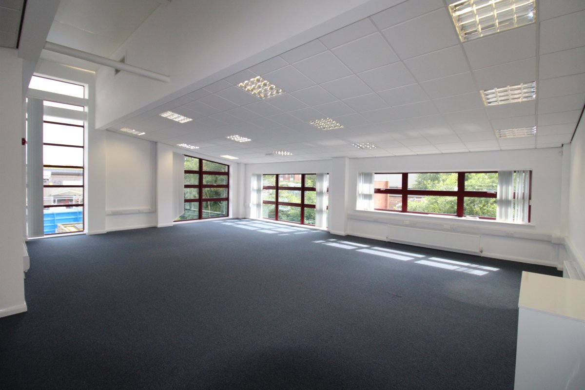 Industrial Unit in Hinckley - photo 4