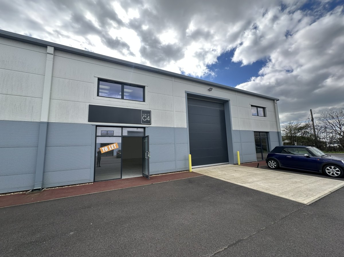 Industrial Unit in Hailsham - photo 3