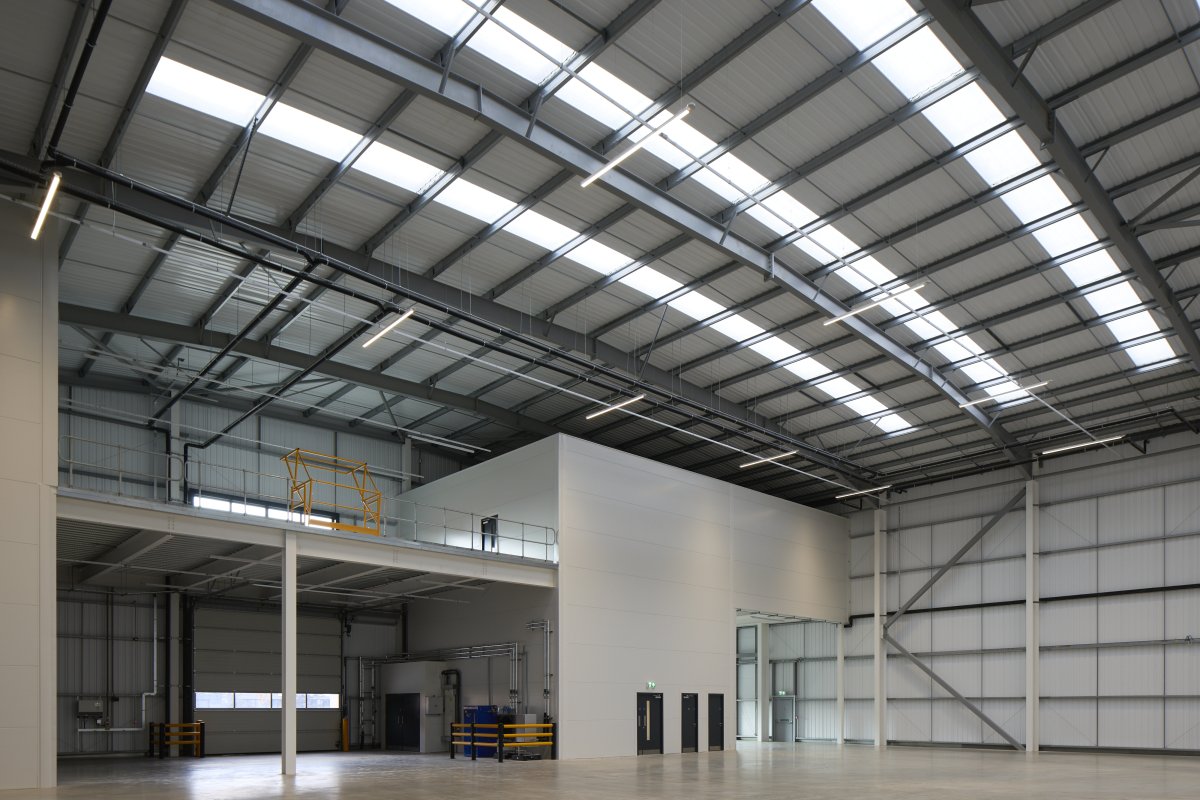 Industrial Unit in Croydon - photo 4