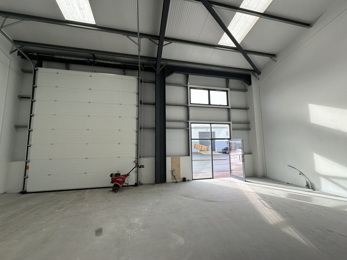 Industrial Unit in Hailsham - photo 2