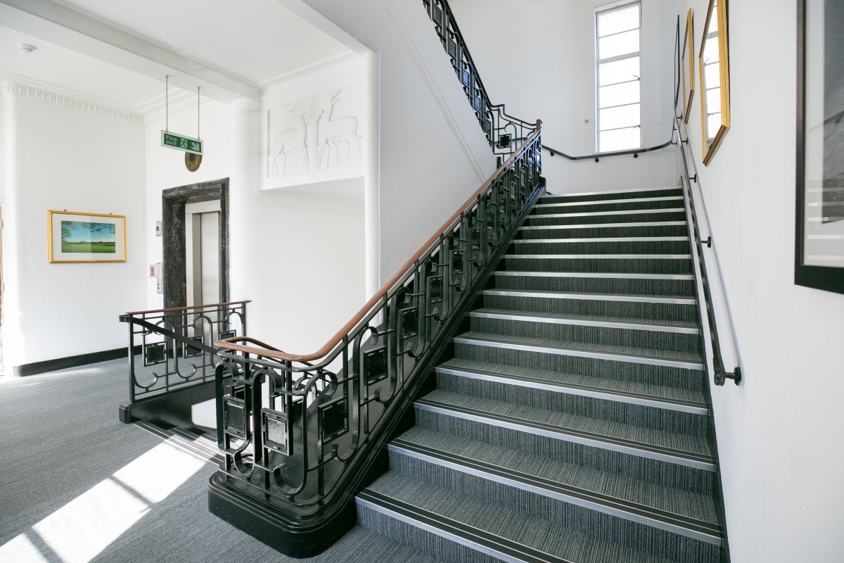 Industrial Unit in London - photo 4