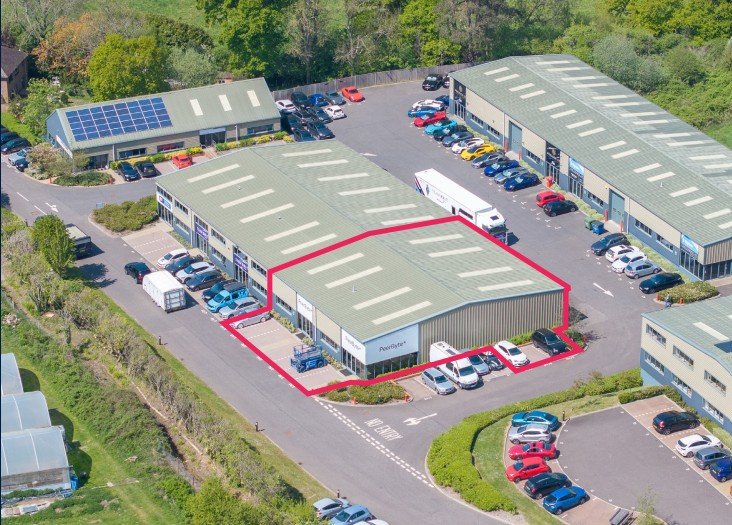 Industrial Unit in Pulborough - photo 4