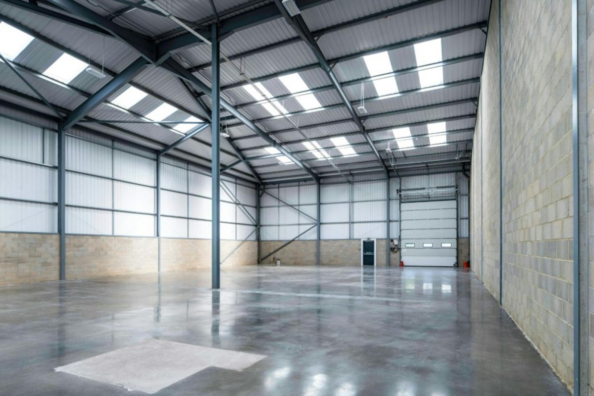 Industrial Unit in Erith - photo 4