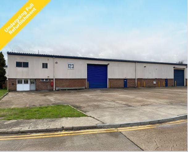 Industrial in Larkfield