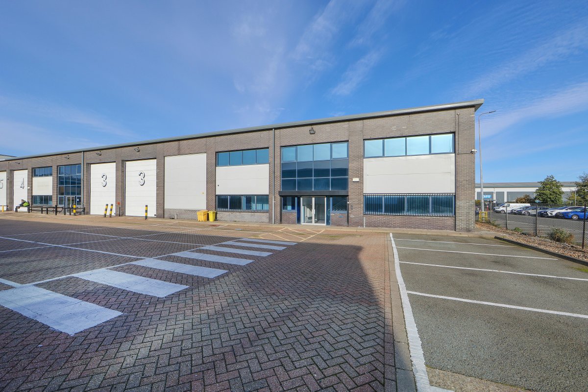 Industrial in West Thurrock