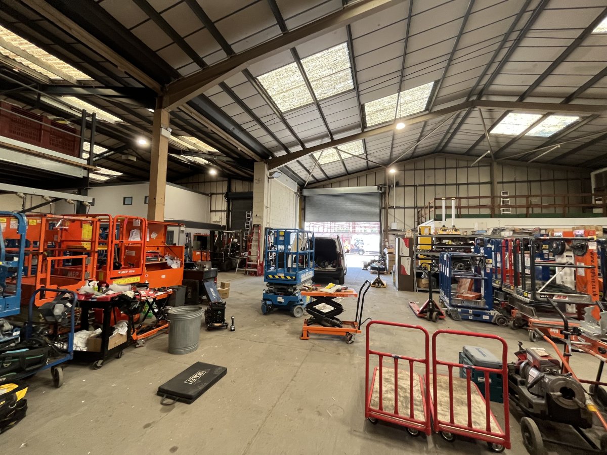 Industrial Unit in Sittingbourne - photo 2