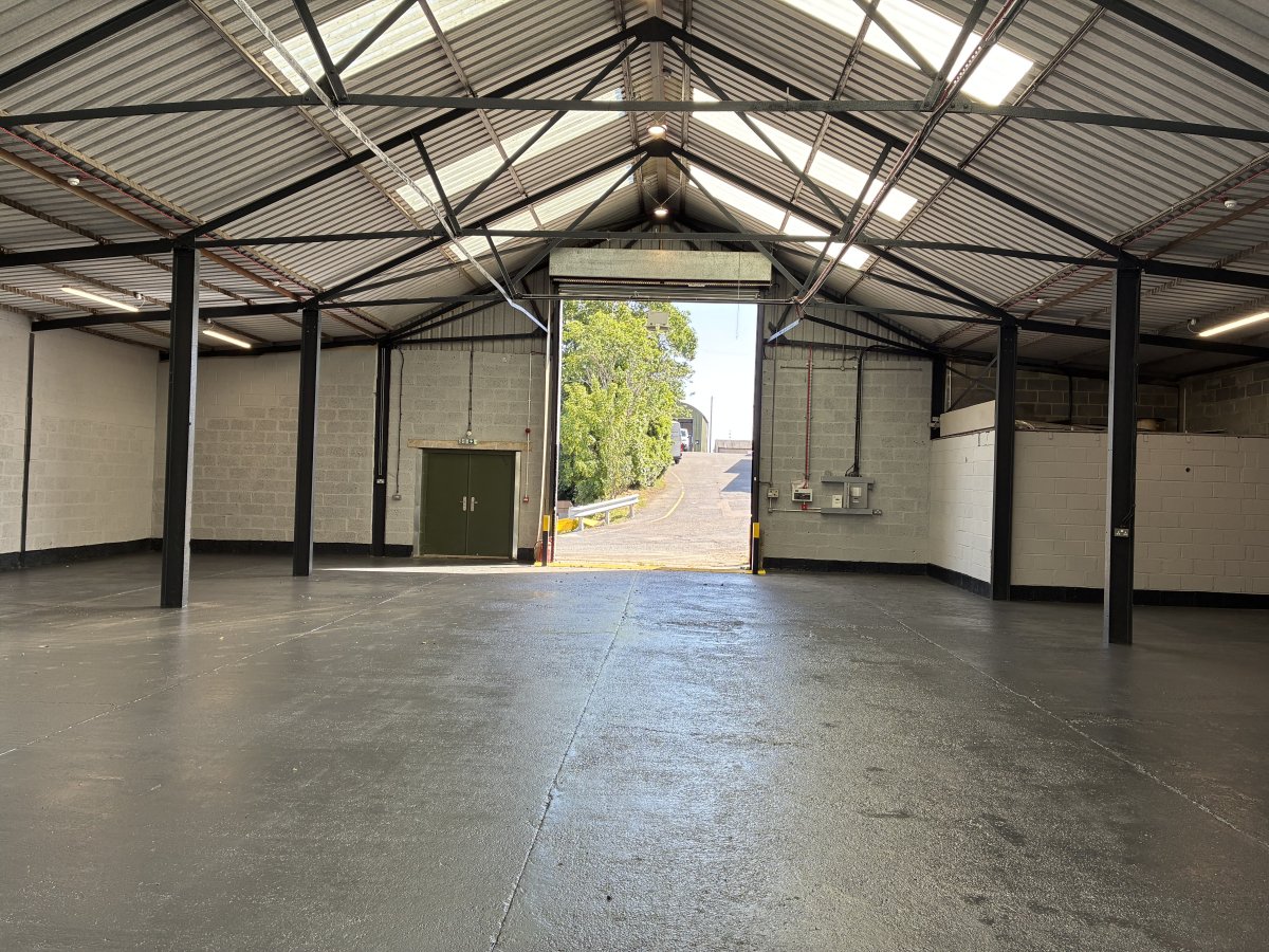 Industrial Unit in South Darenth - photo 2