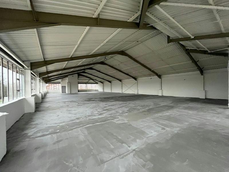 Industrial Unit in Wolverhampton - photo 4
