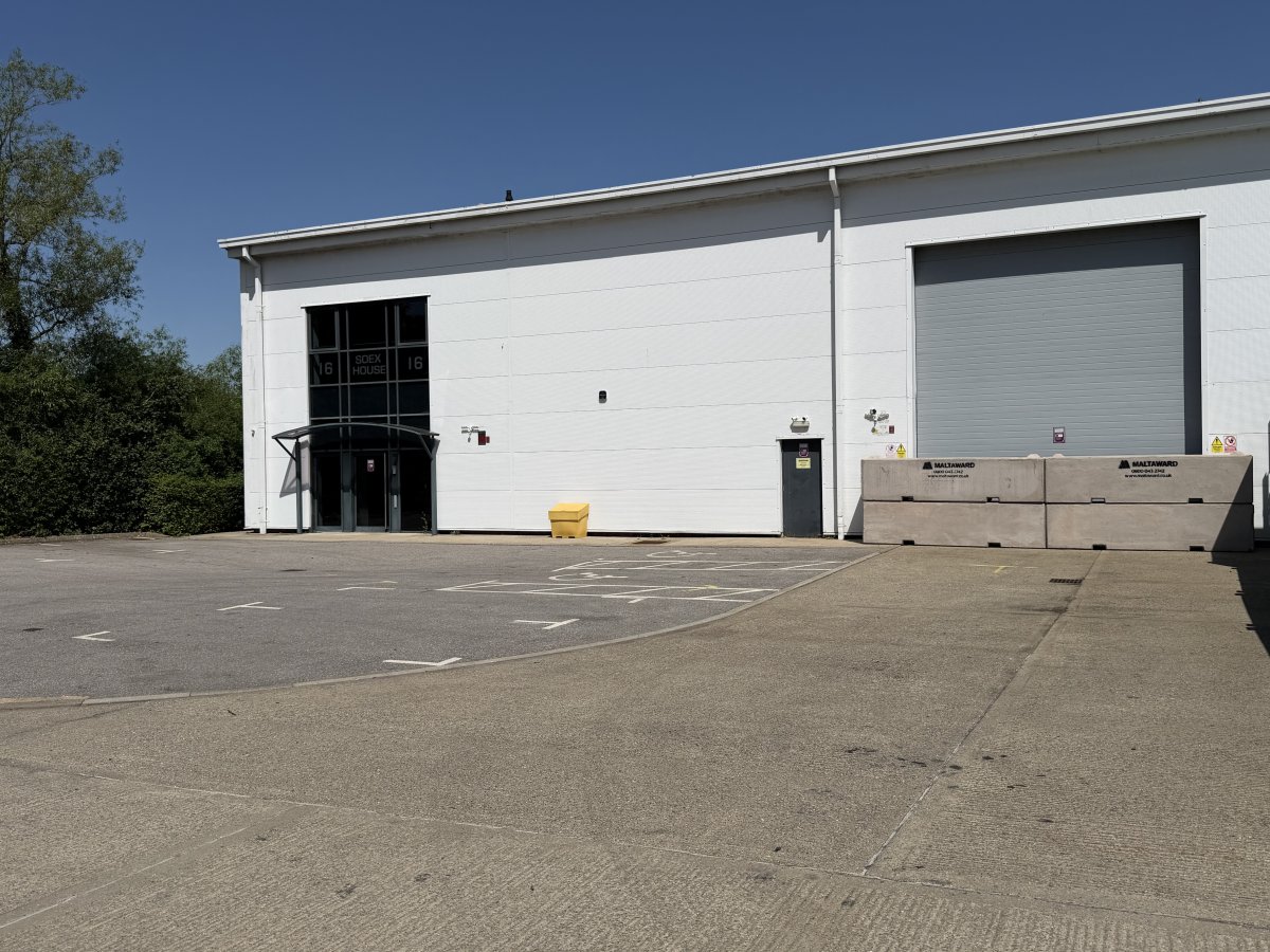 Industrial in Salfords