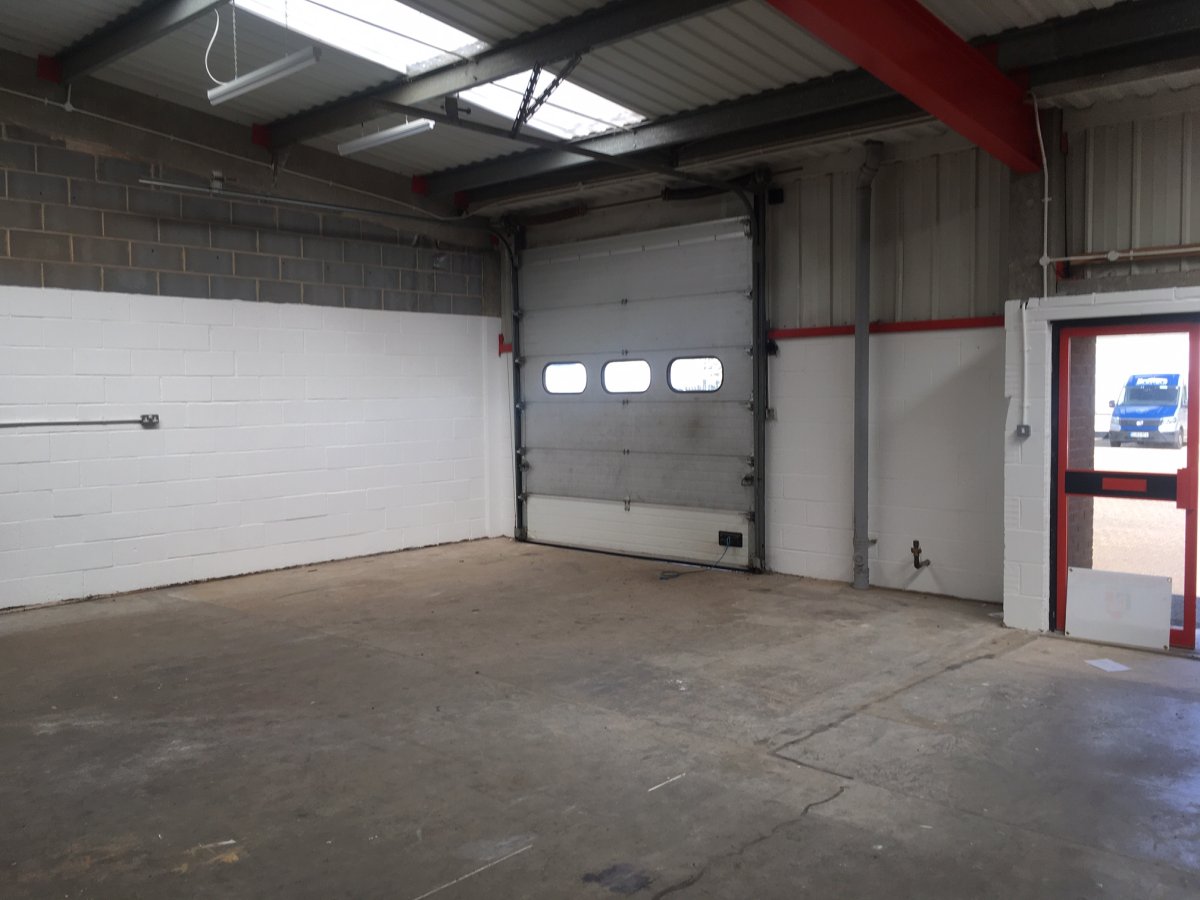 Industrial Unit in Worthing - photo 3