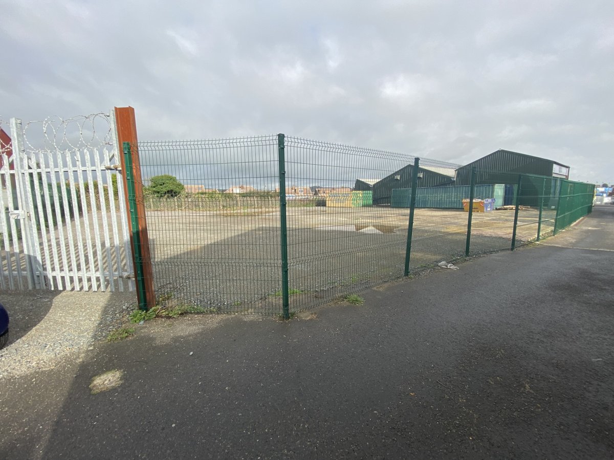 Industrial Unit in Lancing - photo 2