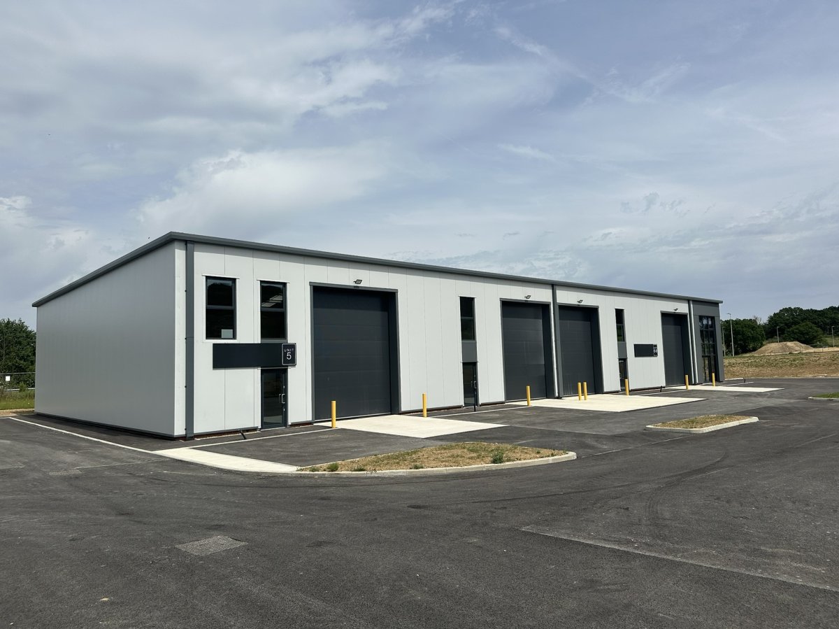 Industrial Unit To Let, Bexhill On Sea, East Sussex