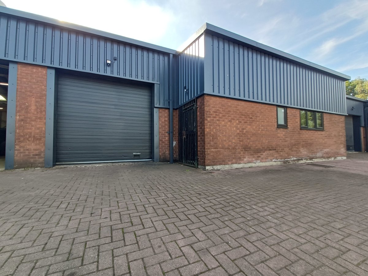 Industrial Unit To Let, Corby, Northamptonshire