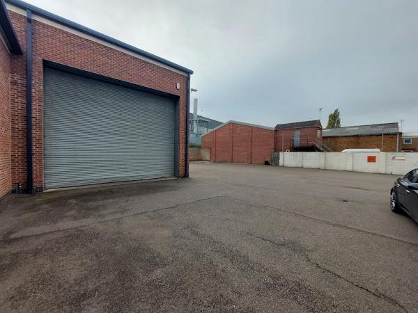 Industrial Unit in Loughborough - photo 2