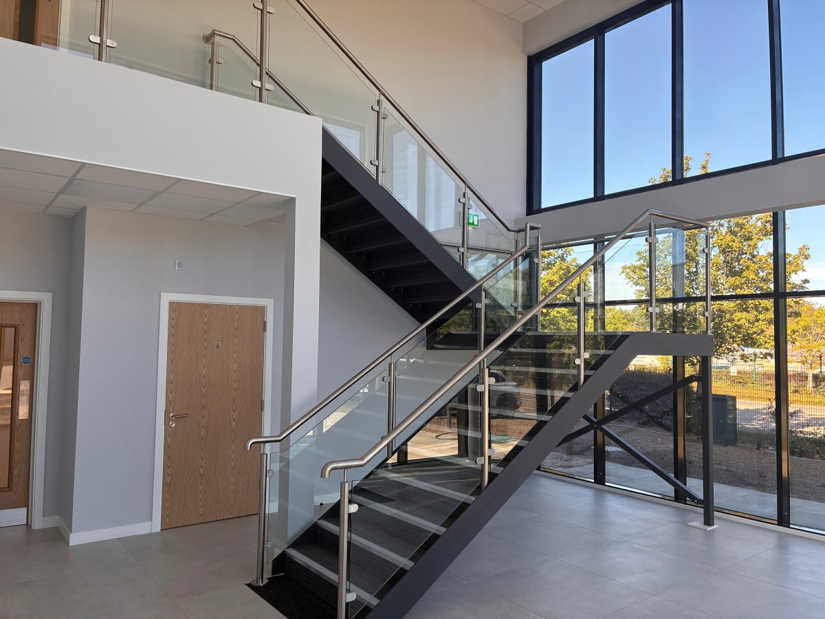 Industrial Unit in Peterborough - photo 3