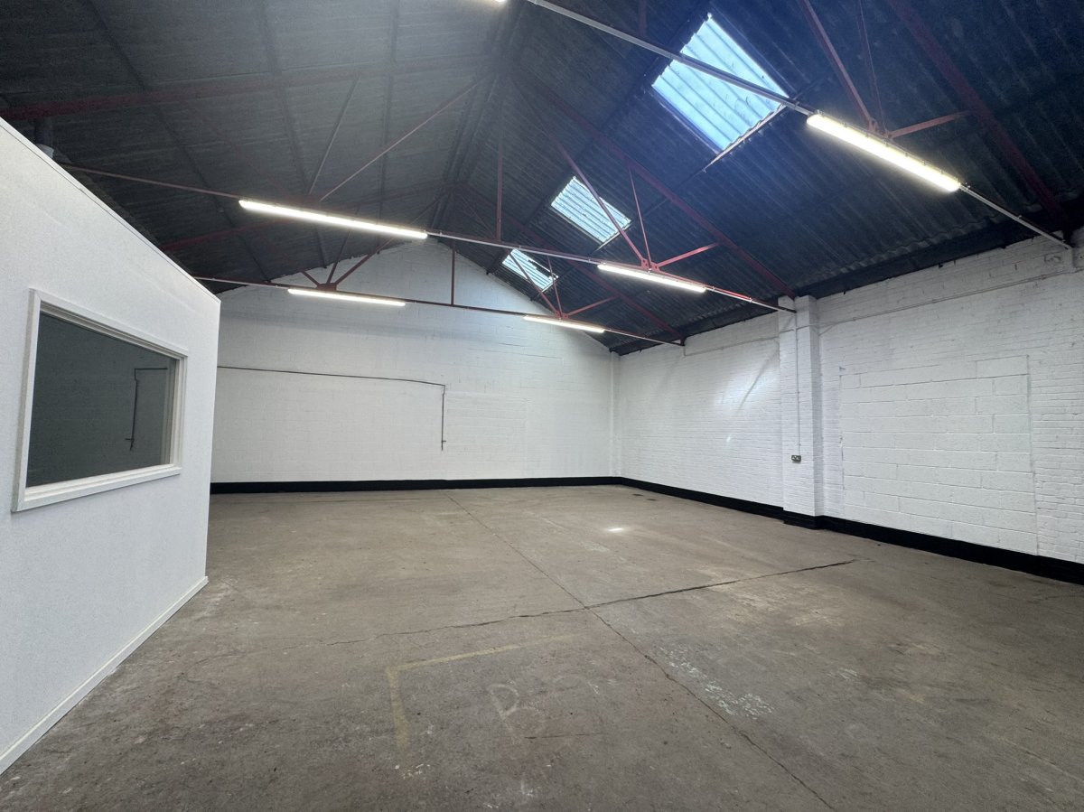 Industrial Unit in Werrington - photo 4
