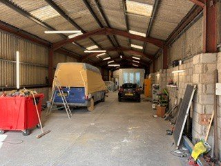 Industrial Unit in Llandow - photo 2
