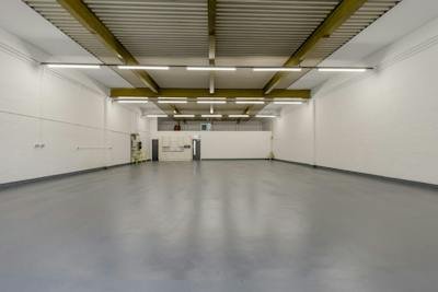 Industrial Unit in Peterborough - photo 2