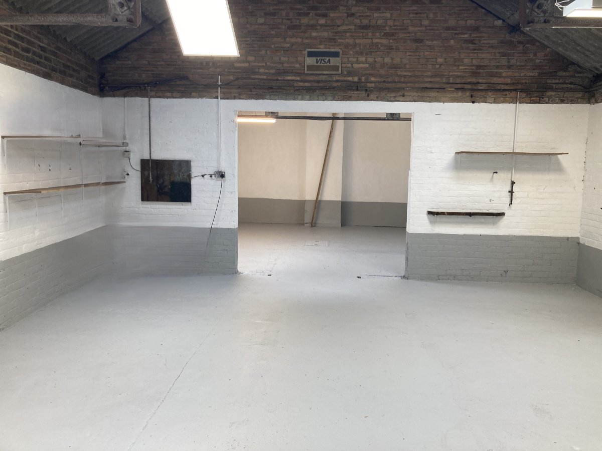 Industrial Unit in Kilmarnock - photo 3