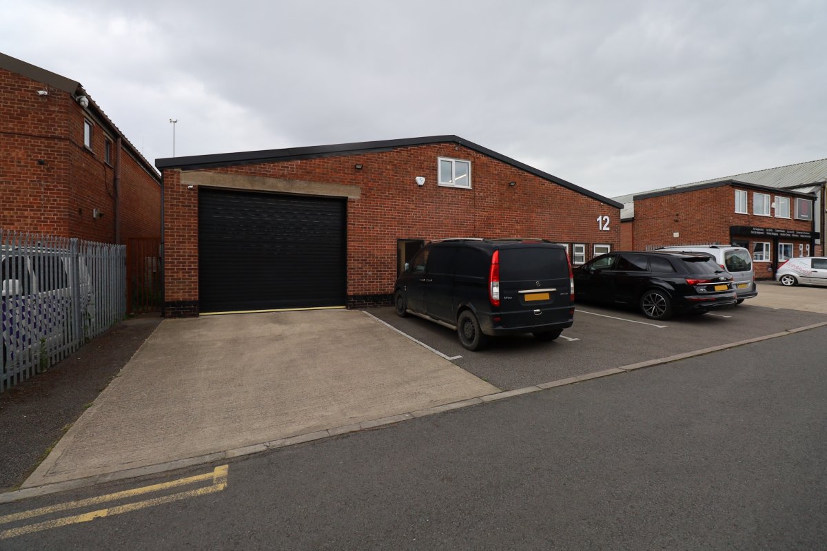 Industrial in Hinckley