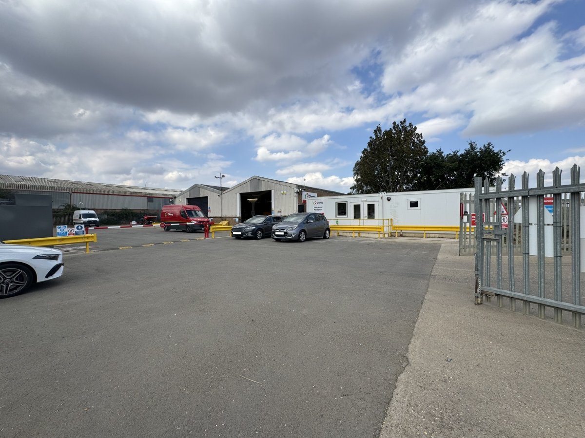 Industrial in Huntingdon