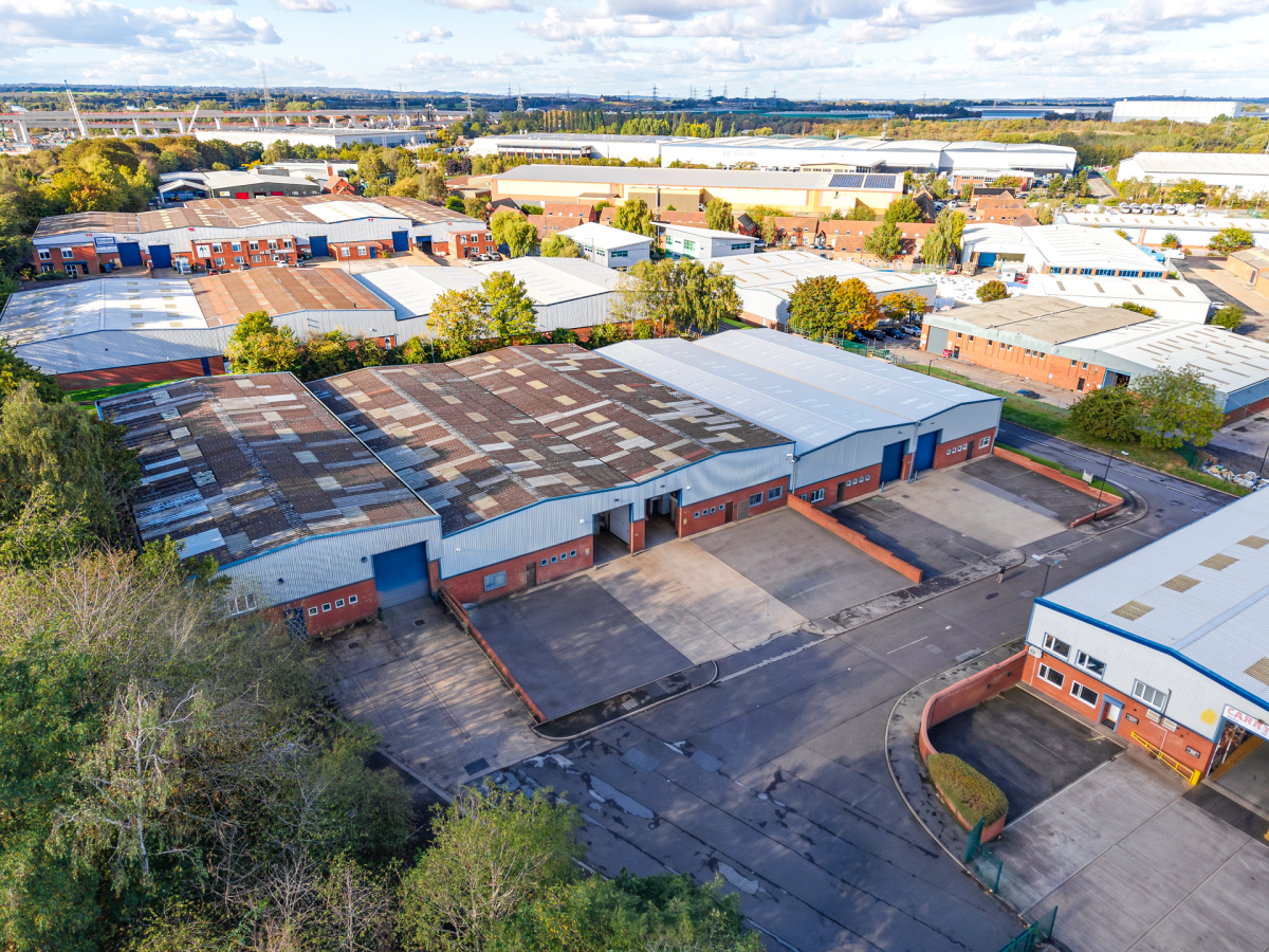 Industrial Unit in Birmingham - photo 2