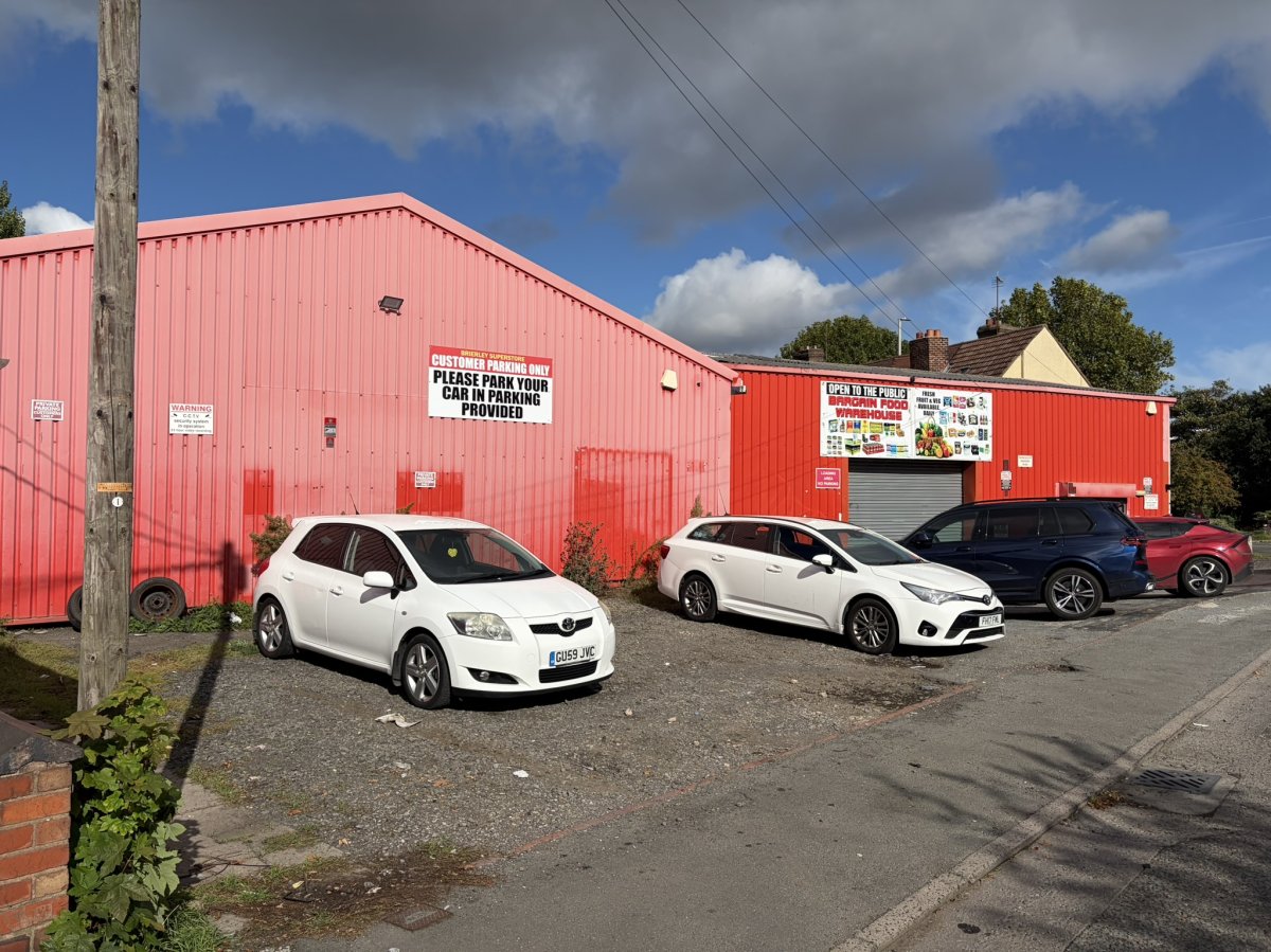 Industrial Unit To Rent, Brierley Hill, West Midlands