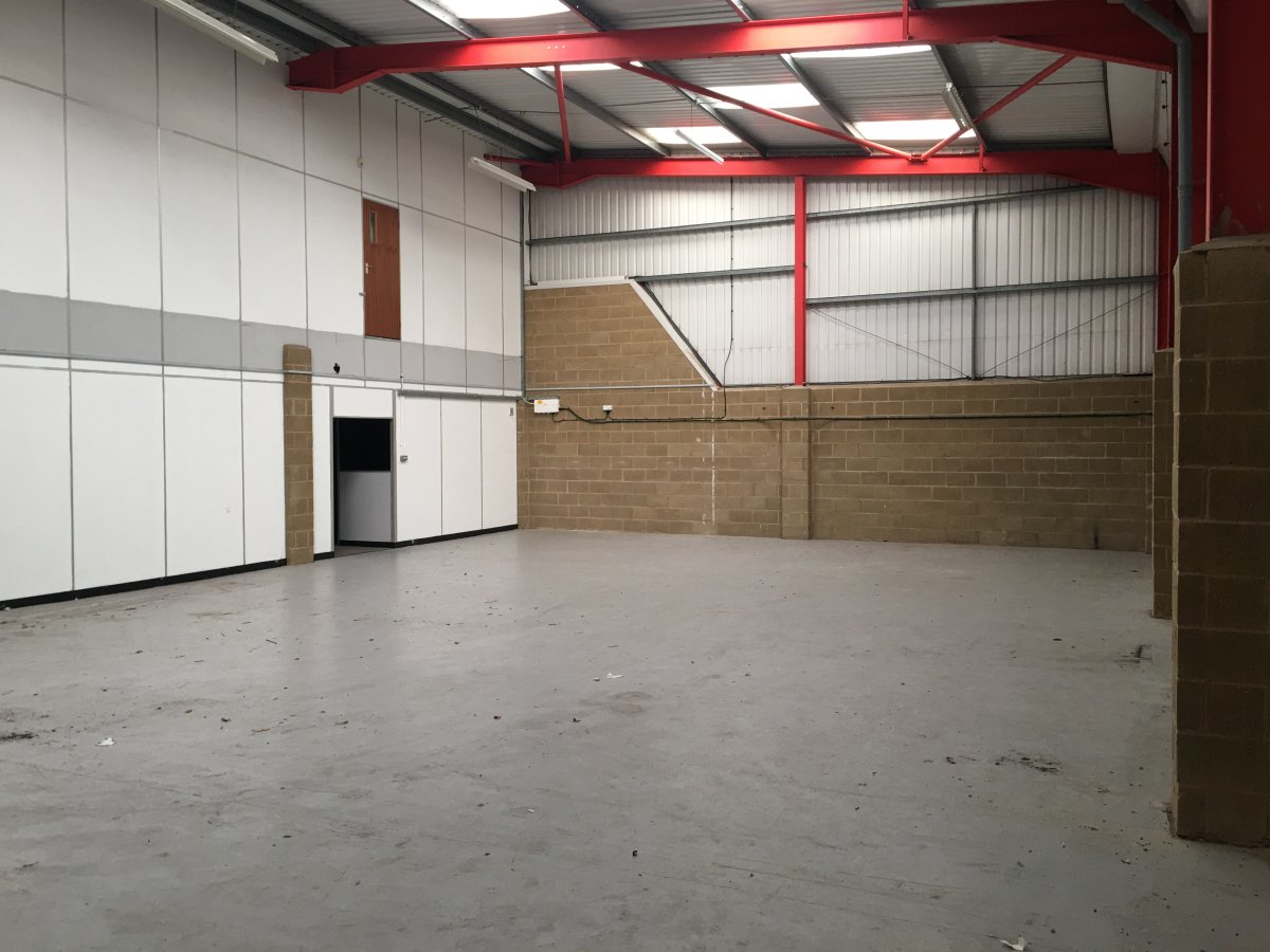 Industrial Unit in Peterborough - photo 4