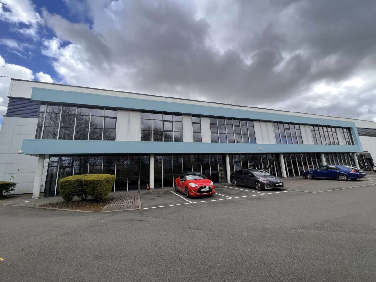 Commercial Units to let Coalville Boxpod