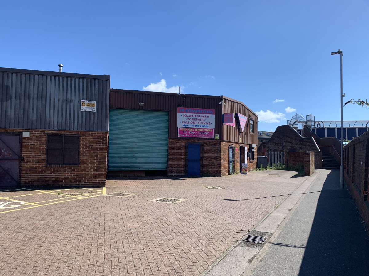 Commercial Units to let Portsmouth Boxpod