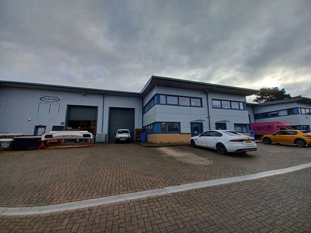 Commercial Units to let Redruth Boxpod