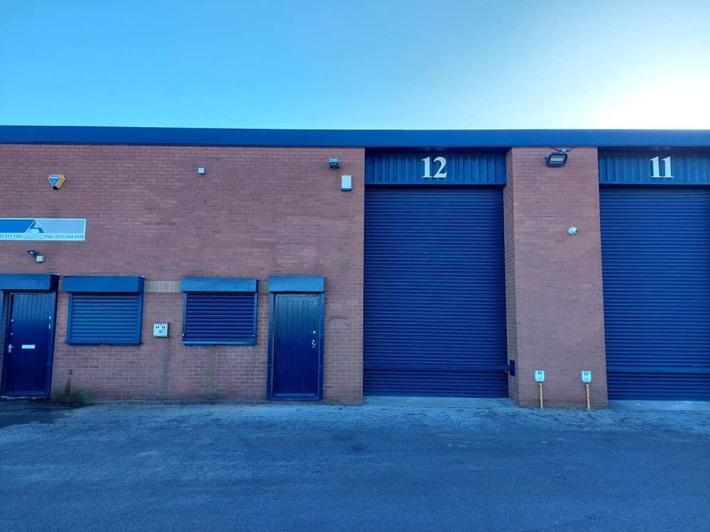Commercial Units to let Oldbury Boxpod