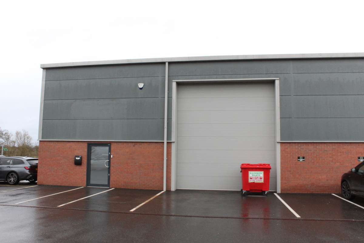 Industrial Unit to let Swadlincote DE11 0BB,4803sq ft Boxpod