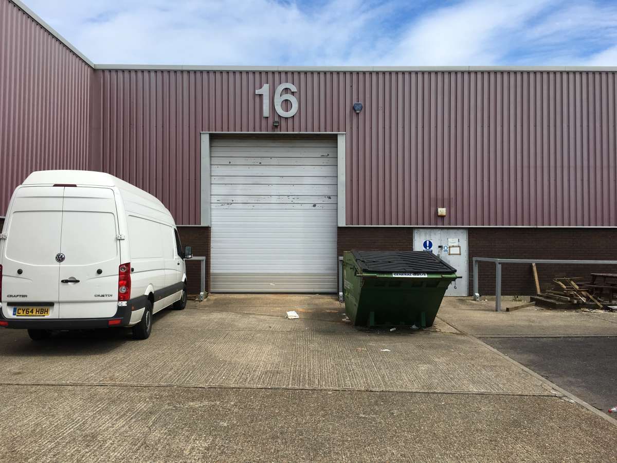 Industrial Units to let Milton Keynes Boxpod